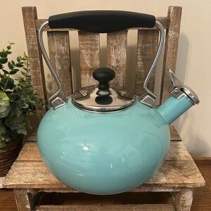 Chantal Whistling Stovetop Tea Kettle 2 Qt Enamel Turquoise Aqua And Silver